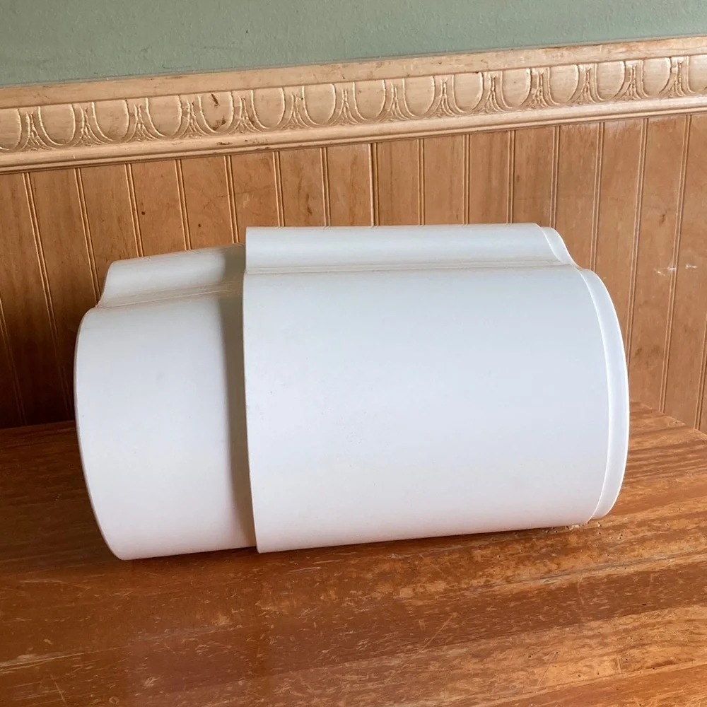 Tupperware Classic White Toilet Paper Holder